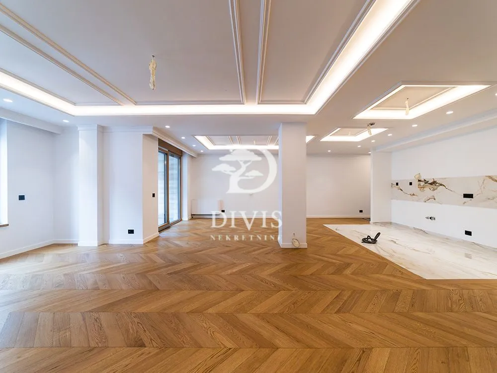 Prodaja, četvorosoban stan, 228m², Vračar Hram, Vračar Sve Podlokacije