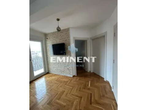 Rent, three bedroom apartment, 54m², Cvetkova Pijaca, Zvezdara Sve Podlokacije - image 5