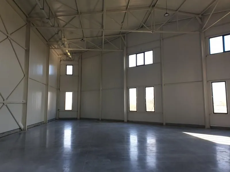 Rent, office space, 1500m², Zemun Ugrinovci, Zemun Sve Podlokacije