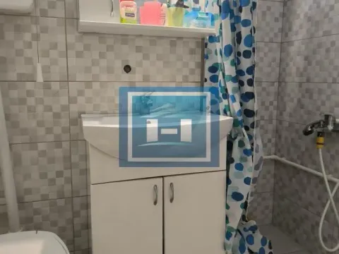 Prodaja, dvosoban stan, 62m², Centar, Ćuprija - image 10