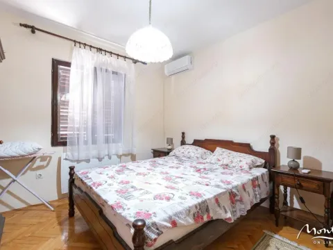 Prodaja, kuća, 200m², Bijela, Herceg Novi - image 10