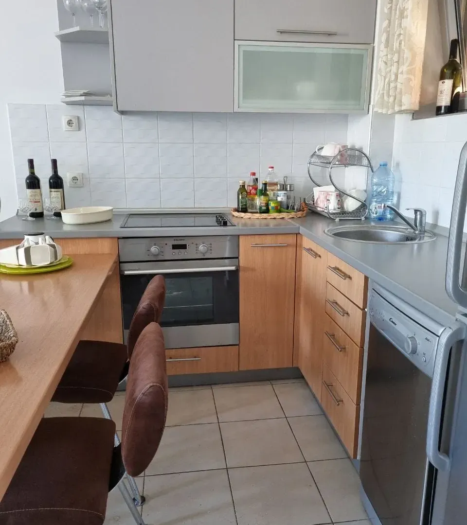 Sale, two bedroom apartment, 54m², Petrovac, Budva