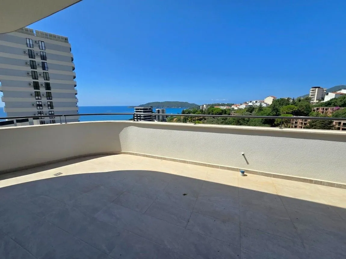 Sale, two bedroom apartment, 67m², Bečići, Budva