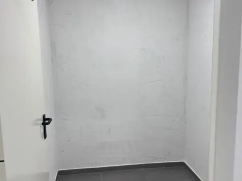 Rent, two bedroom apartment, 66m², Stari Aerodrom, Podgorica - image 5