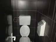 Izdavanje, poslovni prostor, 258m², Kraljevo, Srbija - image 5