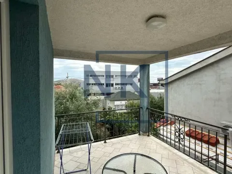 Izdavanje, trosoban stan, 117m², Donja Gorica, Podgorica - image 9