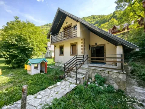Prodaja, kuća, 219m², Kolašin, Crna Gora - image 3