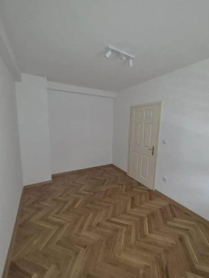 Prodaja, jednosoban stan, 40m², Grbavica, Novi Sad Sve Podlokacije