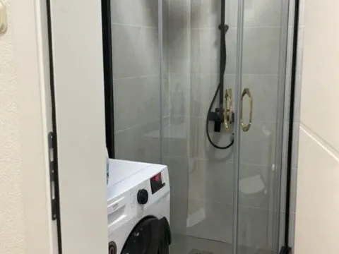 Rent, two bedroom apartment, 75m², Dumidran, Tivat - image 8