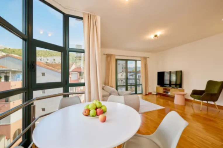 Sale, two bedroom apartment, 59m², Centar, Budva