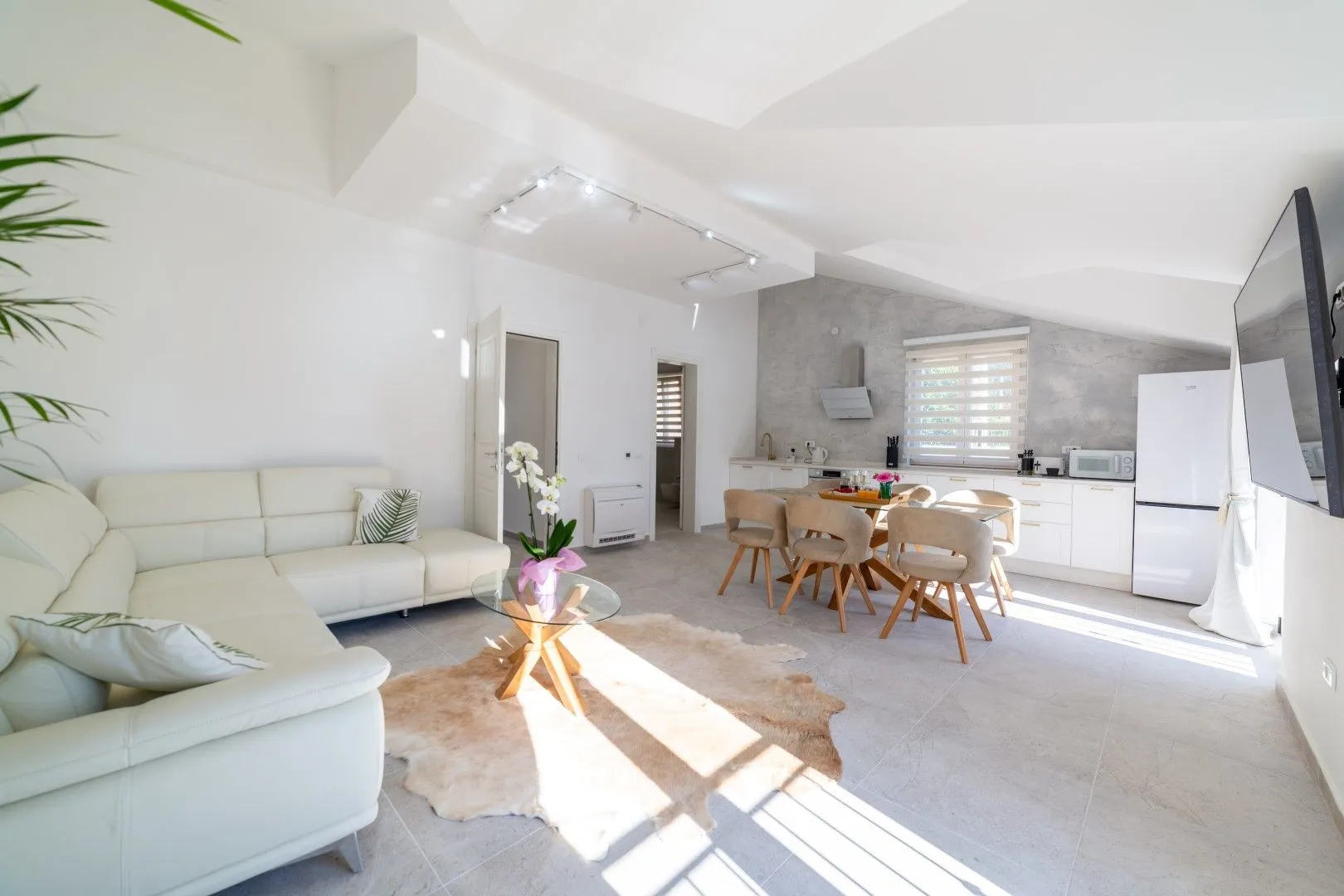 Rent, house, 315m², Tivat, Crna Gora