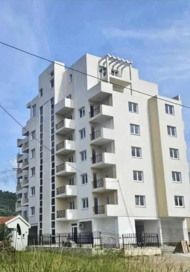 Sale, one bedroom apartment, 42m², Bar, Crna Gora