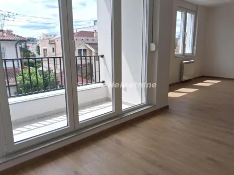 Rent, office space, 400m², Adamovićevo Naselje, Novi Sad Sve Podlokacije - image 3