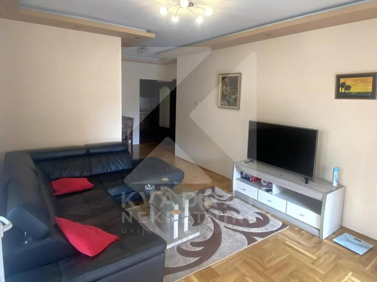 Rent, two bedroom apartment, 63m², 1 maj, Podgorica