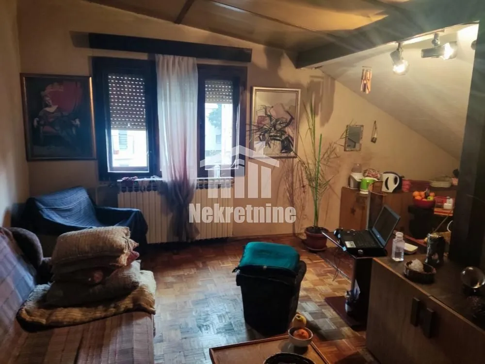 Prodaja, četvorosoban stan, 124m², Čukarica, Beograd