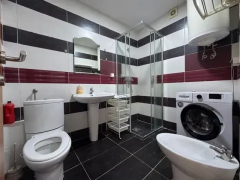 Izdavanje, dvosoban stan, 75m², Budva, Crna Gora - image 8