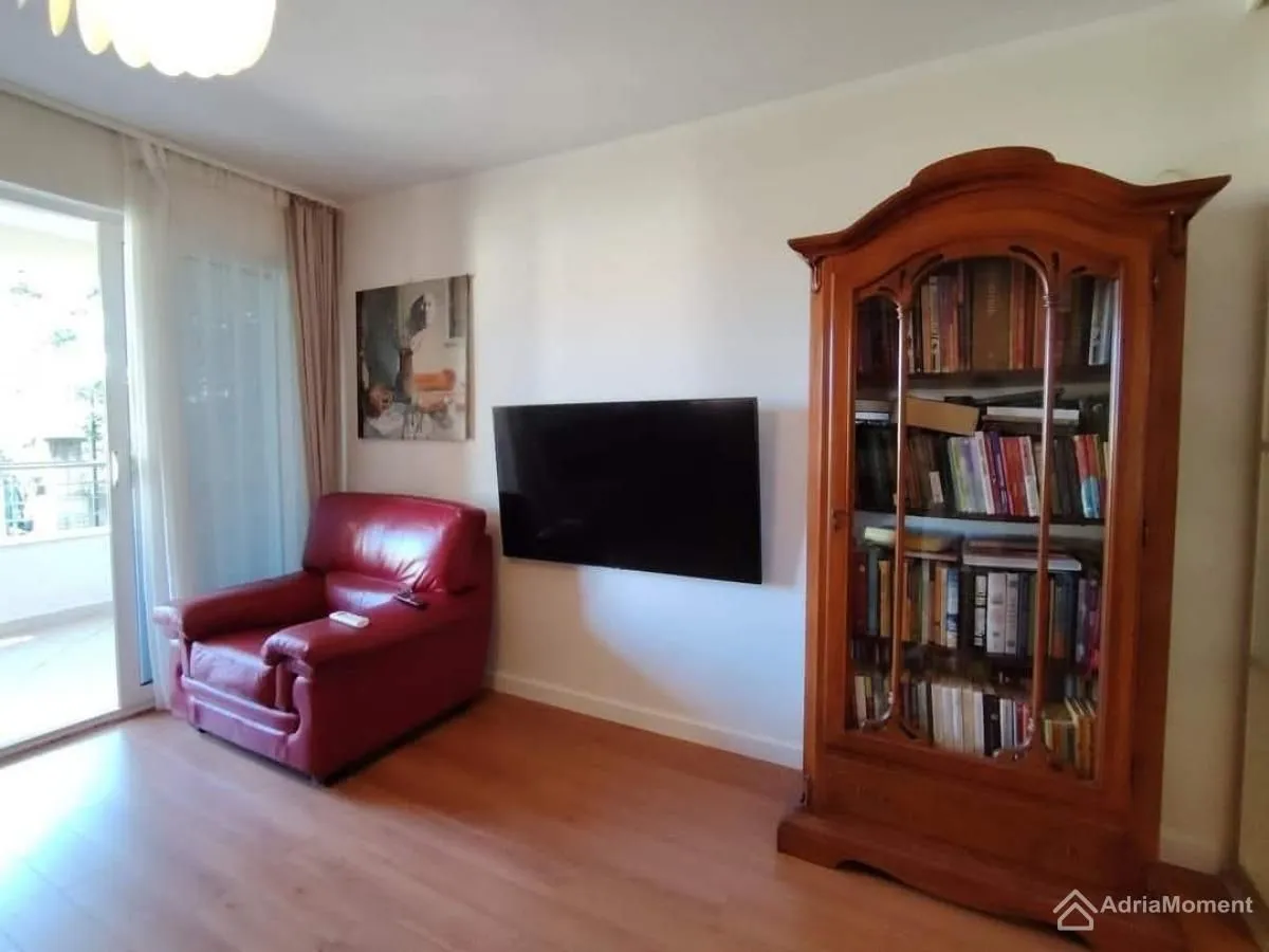 Sale, three bedroom apartment, 121m², Petrovac, Budva