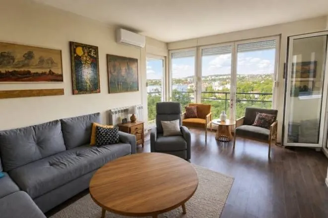 Prodaja, trosoban stan, 77m², Zvezdara Sve Podlokacije, Beograd