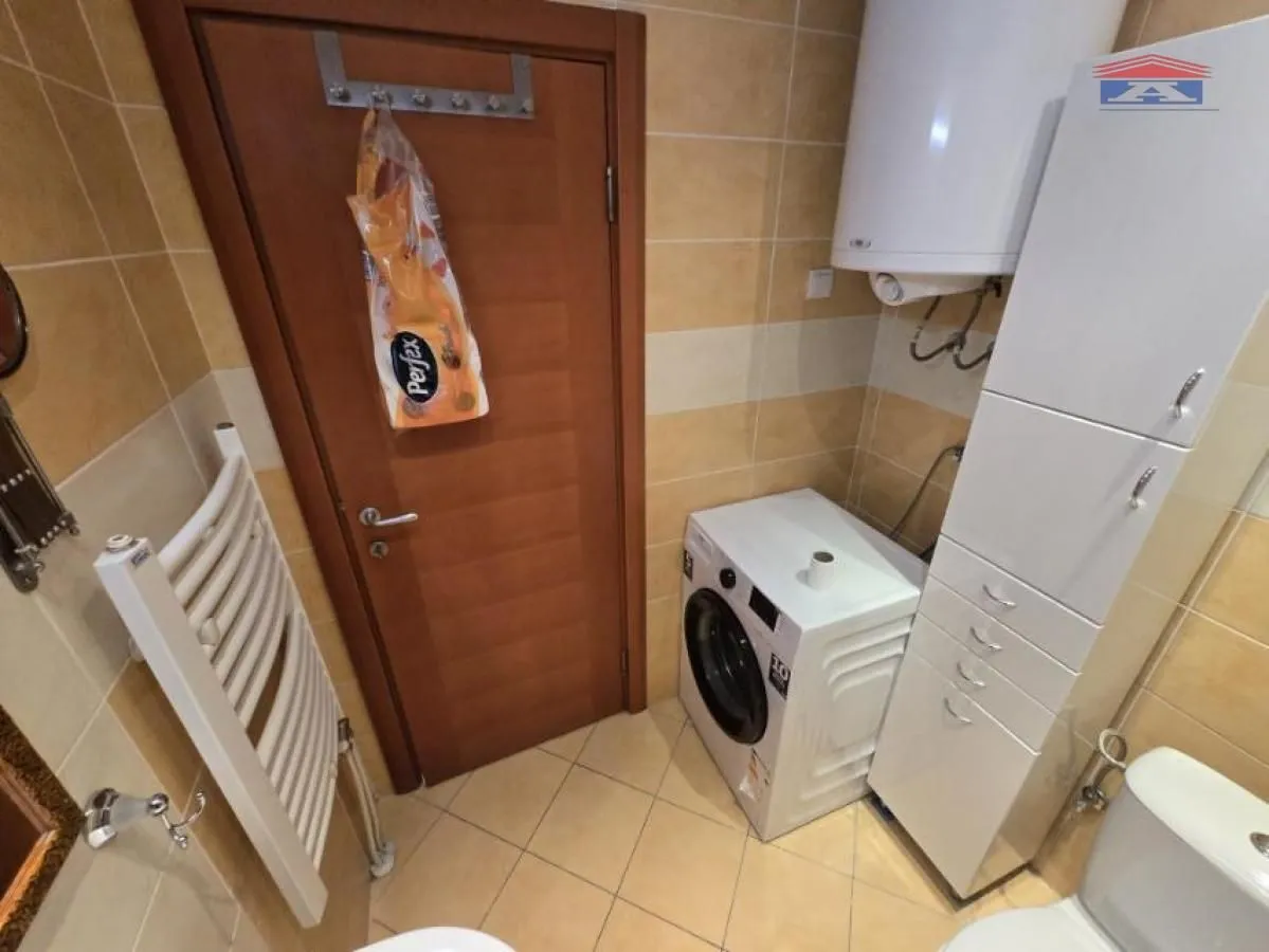 Izdavanje, dvosoban stan, 48m², Grbavica, Novi Sad Sve Podlokacije