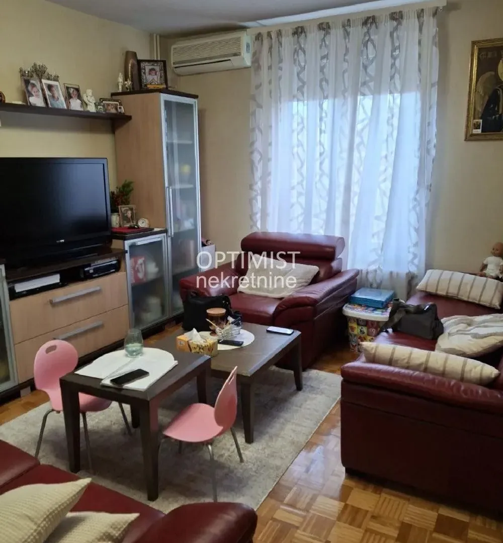 Sale, two bedroom apartment, 69m², Retenzija, Beograd