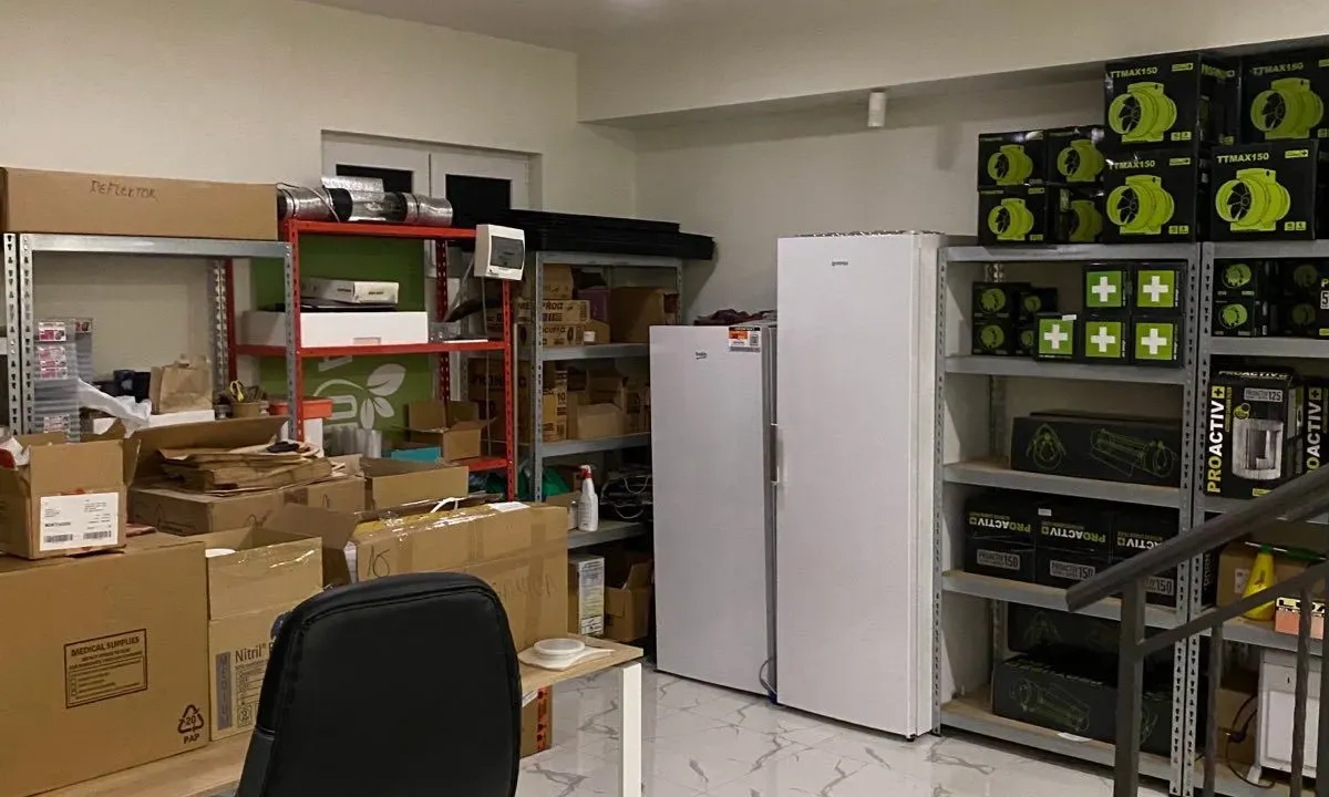 Prodaja, poslovni prostor, 101m², Blok 9, Podgorica