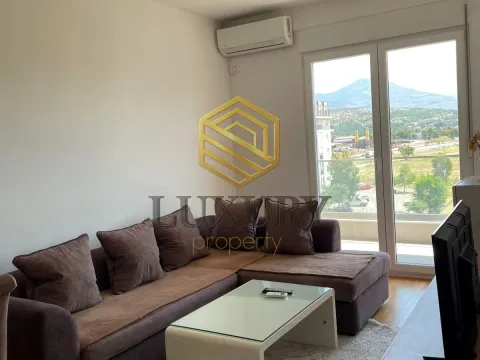 Rent, one bedroom apartment, 43m², Stari Aerodrom, Podgorica - image 1