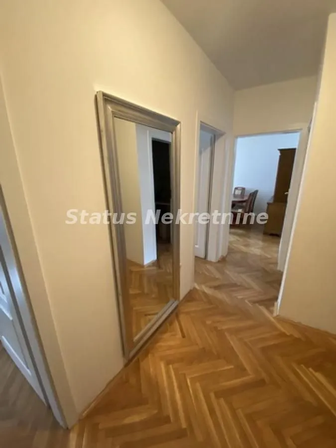 Izdavanje, trosoban stan, 75m², Nova Detelinara, Novi Sad Sve Podlokacije