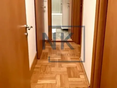 Izdavanje, dvosoban stan, 60m², Stari Aerodrom, Podgorica - image 11