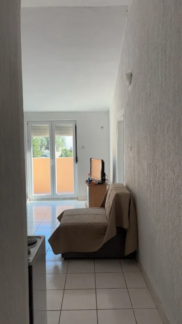 Rent, one bedroom apartment, 43m², Rafailovići, Budva