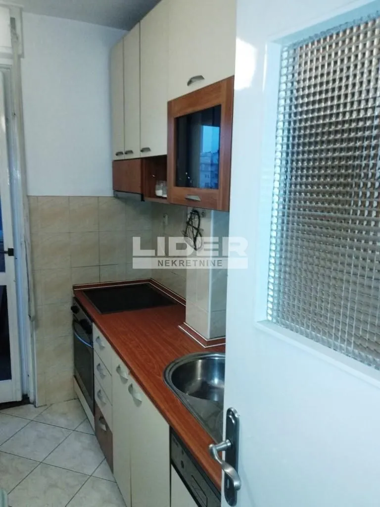 Izdavanje, dvosoban stan, 60m², Palilulska Pijaca, Palilula Sve Podlokacije