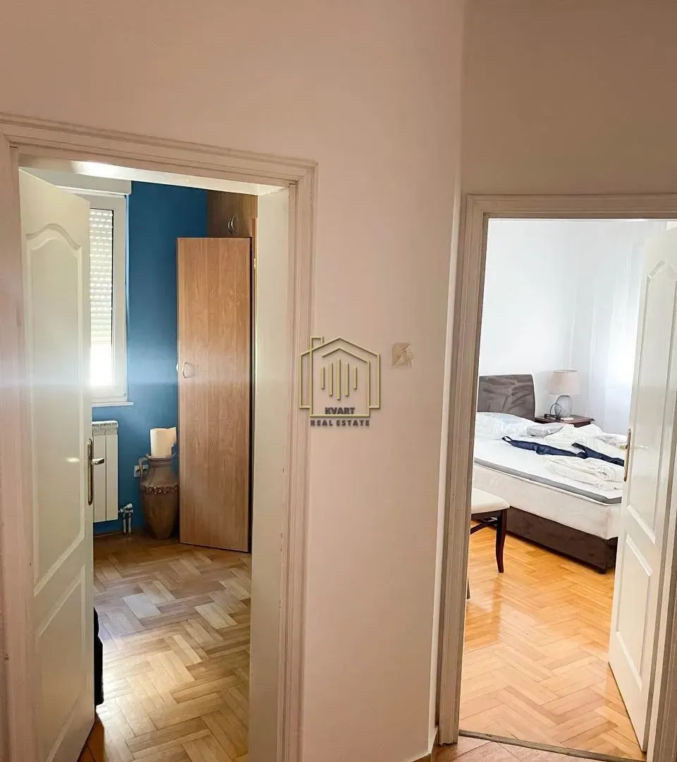 Izdavanje, dvosoban stan, 65m², Gorica C, Podgorica