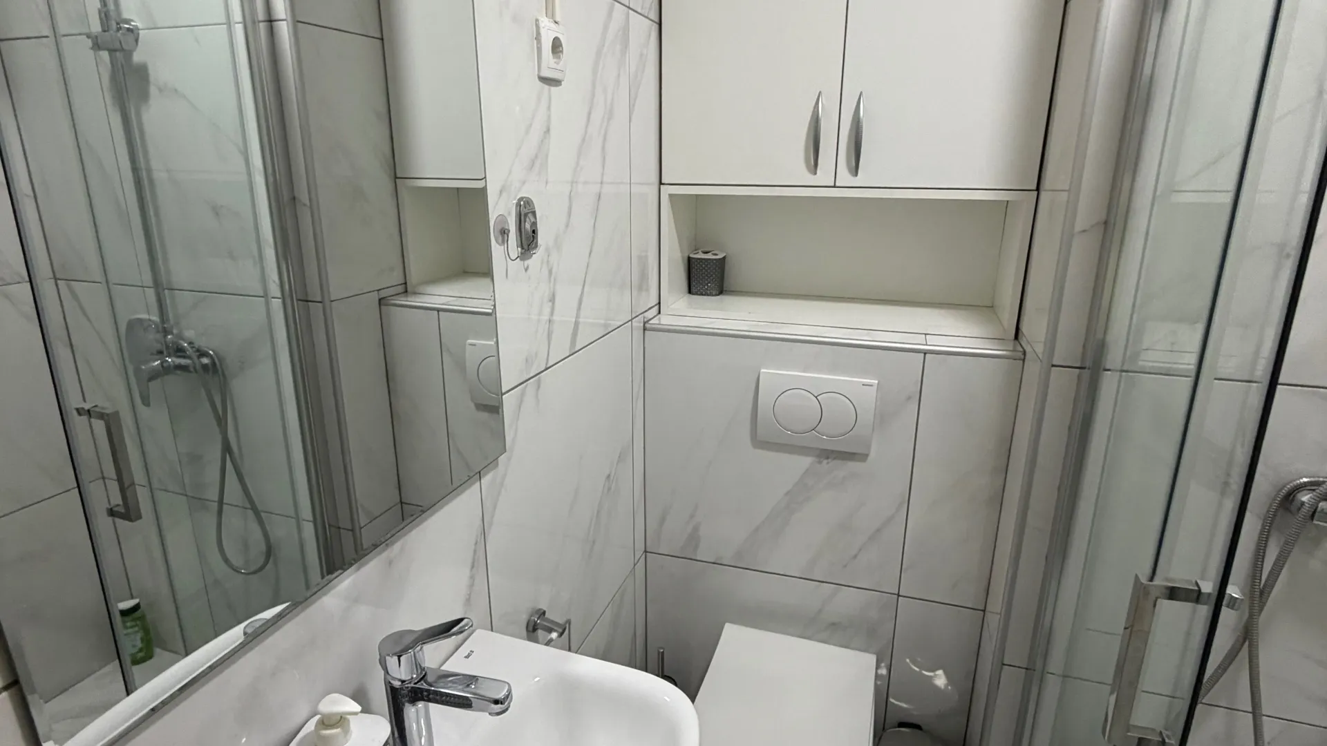Rent, one bedroom apartment, 65m², Momišići, Podgorica