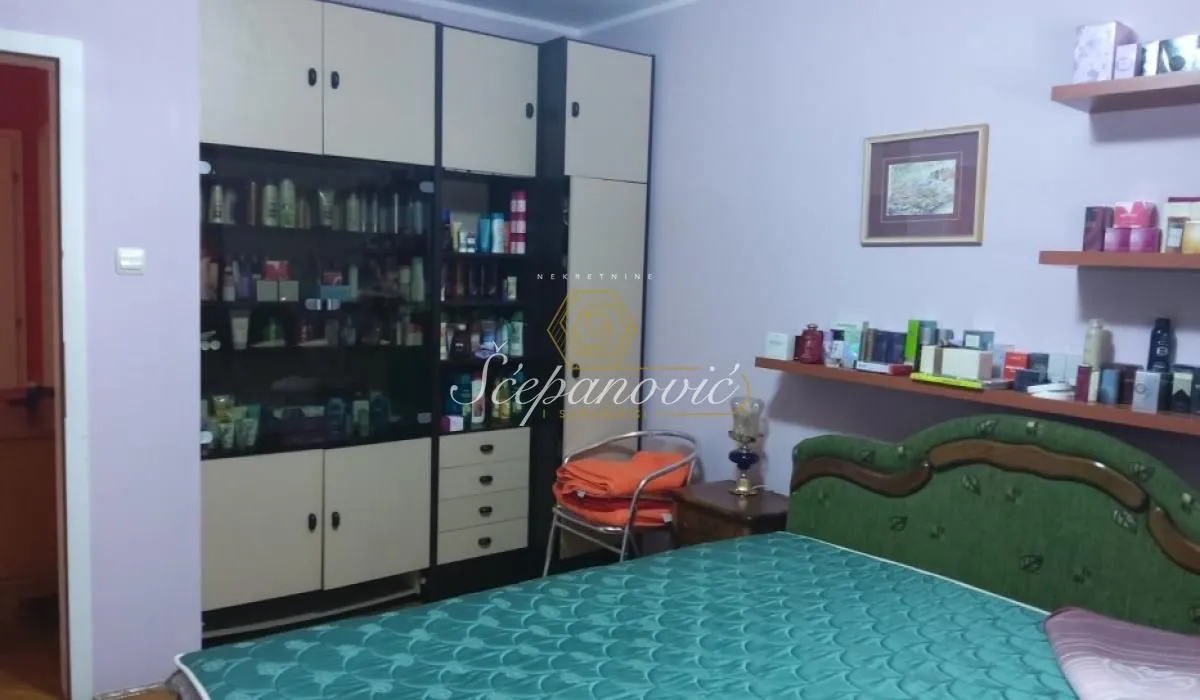 Prodaja, dvosoban stan, 39m², Socijalno, Novi Sad Sve Podlokacije