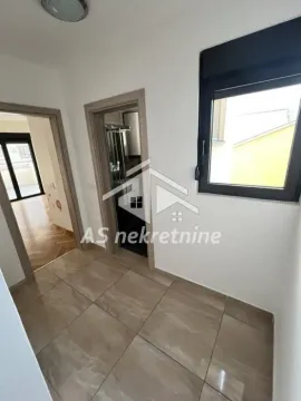 Rent, three bedroom apartment, 78m², Autokomanda, Voždovac Sve Podlokacije - image 9