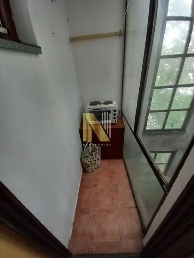 Prodaja, garsonjera, 24m², Bulevar Oslobodjenja, Novi Sad Sve Podlokacije