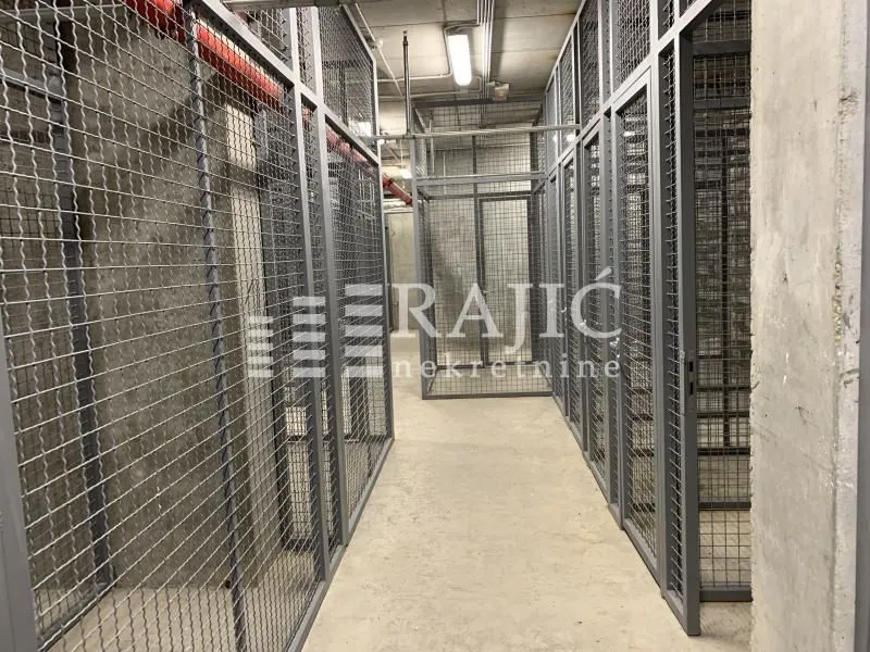 Rent, two bedroom apartment, 57m², Savski Venac, Beograd