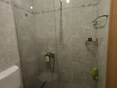 Izdavanje, jednosoban stan, 34m², Stari Aerodrom, Podgorica - image 10