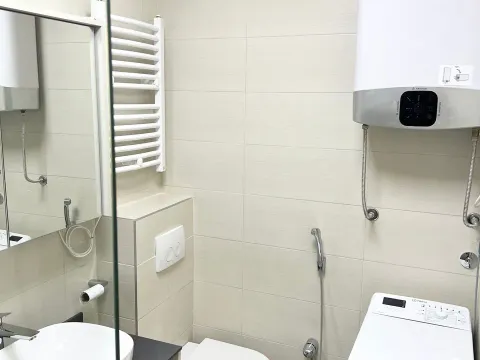 Prodaja, stan, 52m², Kotor, Crna Gora - image 10