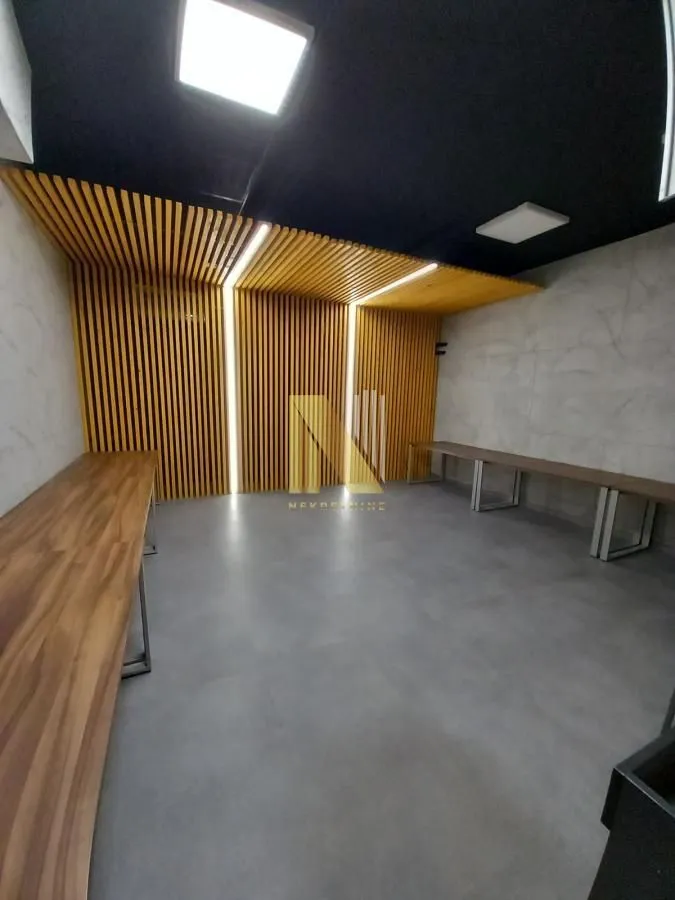 Sale, office space, 288m², Grbavica, Novi Sad Sve Podlokacije