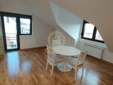 Izdavanje, trosoban stan, 83m², Zvezdarska Šuma, Zvezdara Sve Podlokacije - image 4