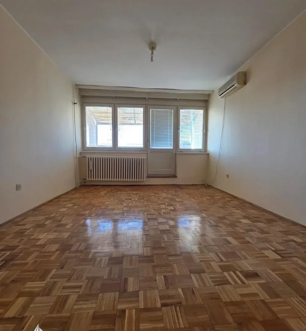 Rent, three bedroom apartment, 91m², Novi Beograd Sve Podlokacije, Beograd