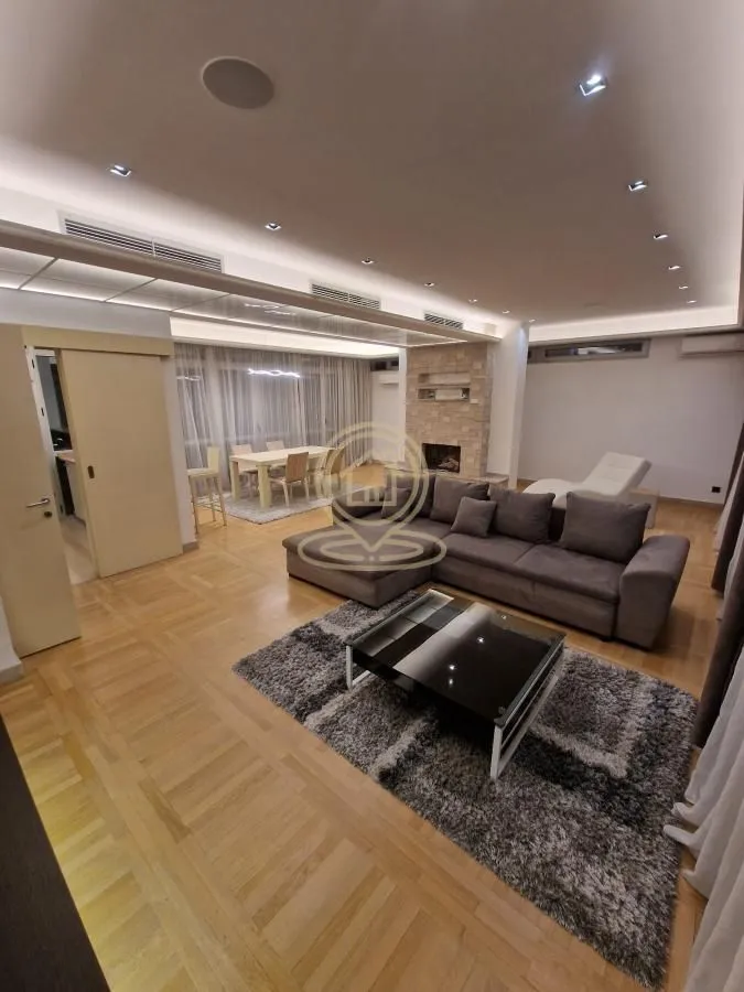 Rent, four bedroom apartment, 148m², Savski Venac, Beograd