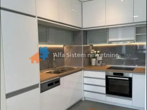 Izdavanje, trosoban stan, 77m², Savski Venac, Beograd - image 3