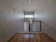 Prodaja, kuća, 400m², Tološi, Podgorica - image 7