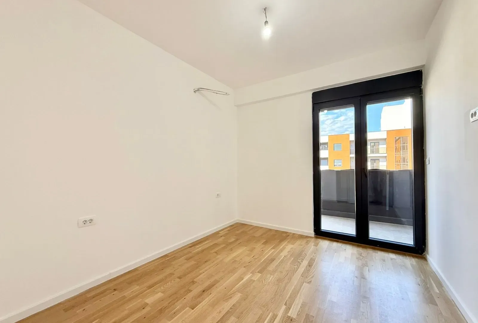 Sale, two bedroom apartment, 65m², Stari Aerodrom, Podgorica