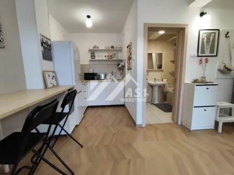 Izdavanje, stan, 30m², Adamovićevo Naselje, Novi Sad Sve Podlokacije - image 3