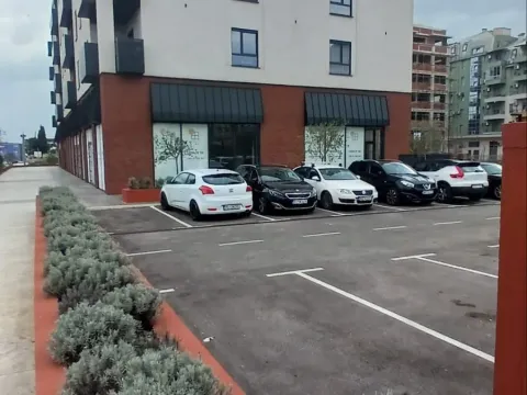 Rent, one bedroom apartment, 47m², City Kvart, Podgorica - image 2