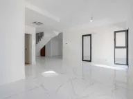 Sale, three bedroom apartment, 204m², Rafailovići, Budva - image 8