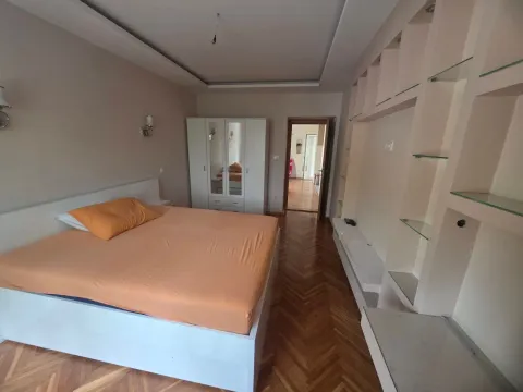 Rent, two bedroom apartment, 68m², Centar, Podgorica - image 6