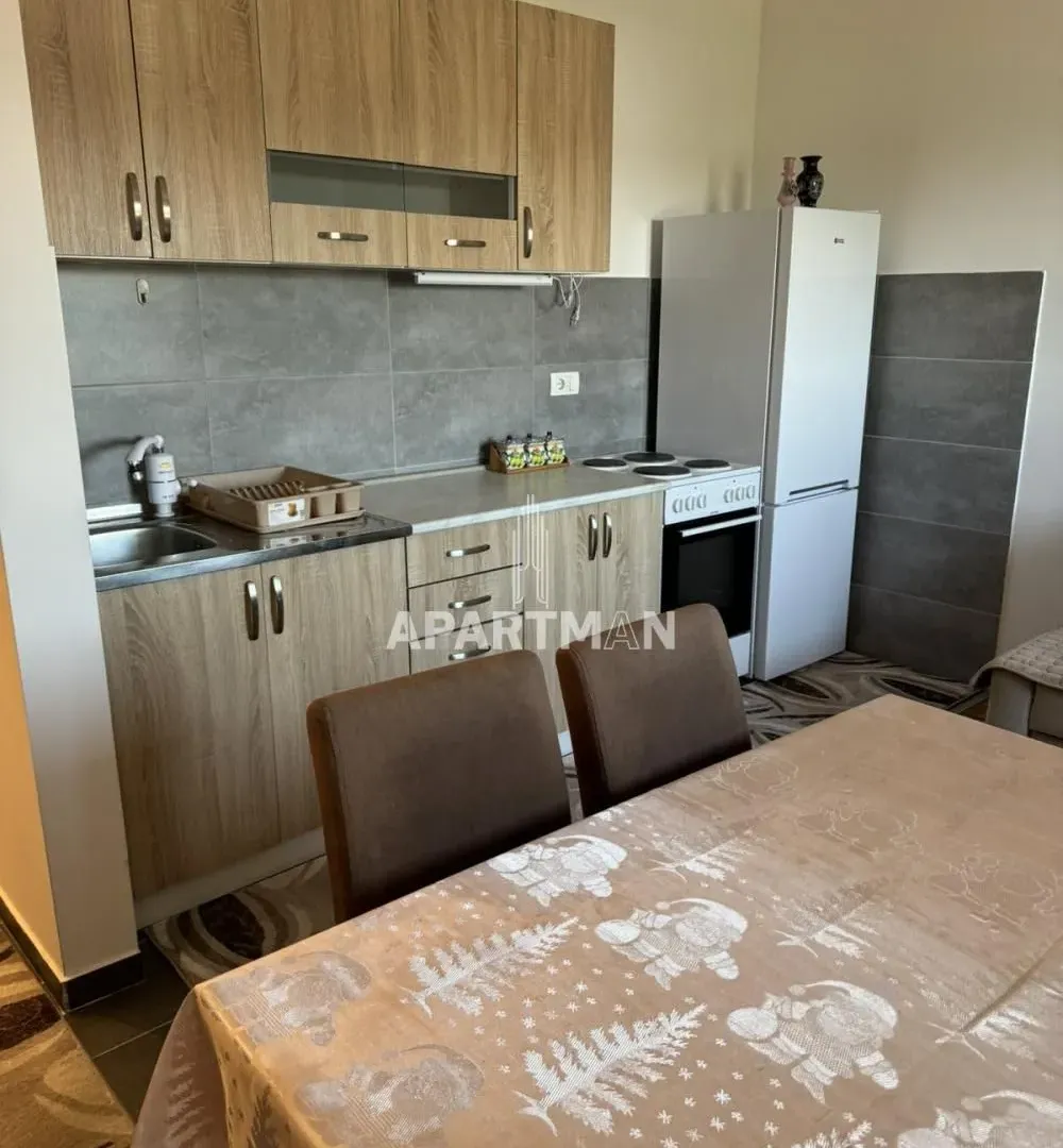Izdavanje, stan, 24m², Palilula Sve Podlokacije, Beograd